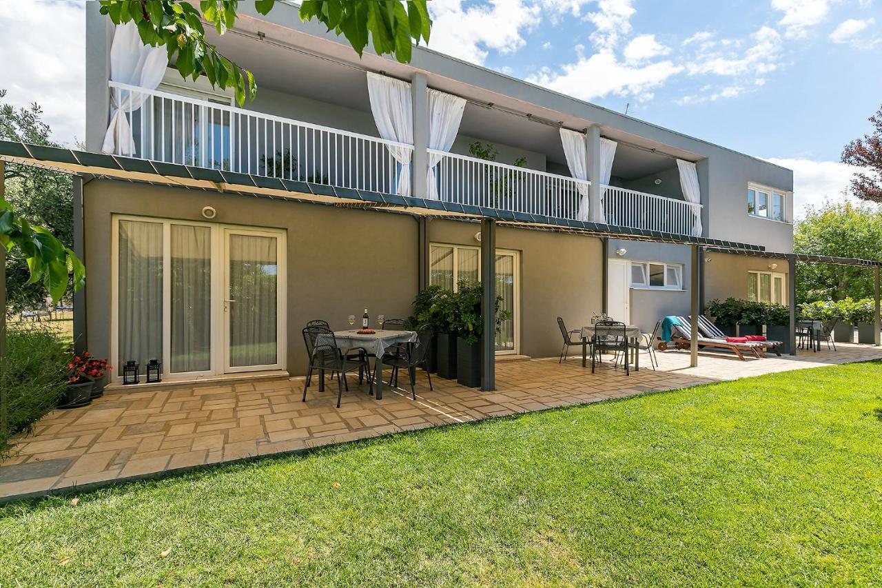 Apartments Dama بوريتش المظهر الخارجي الصورة